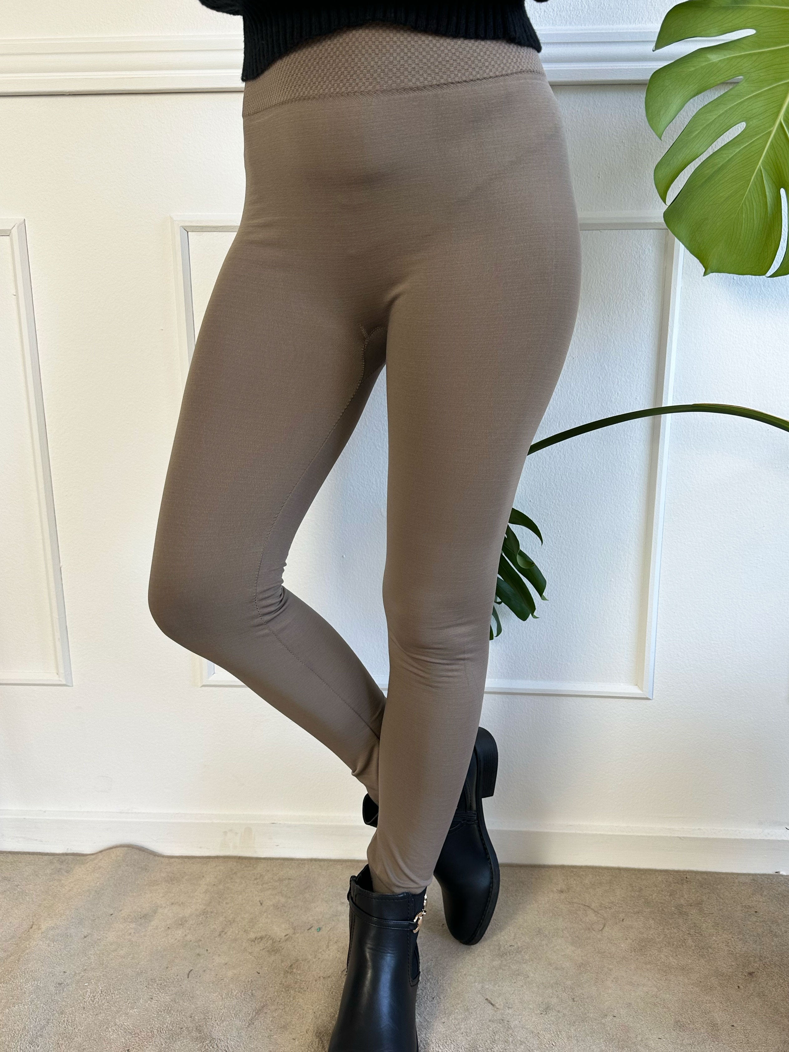 Yulia - Bløde elastiske leggings